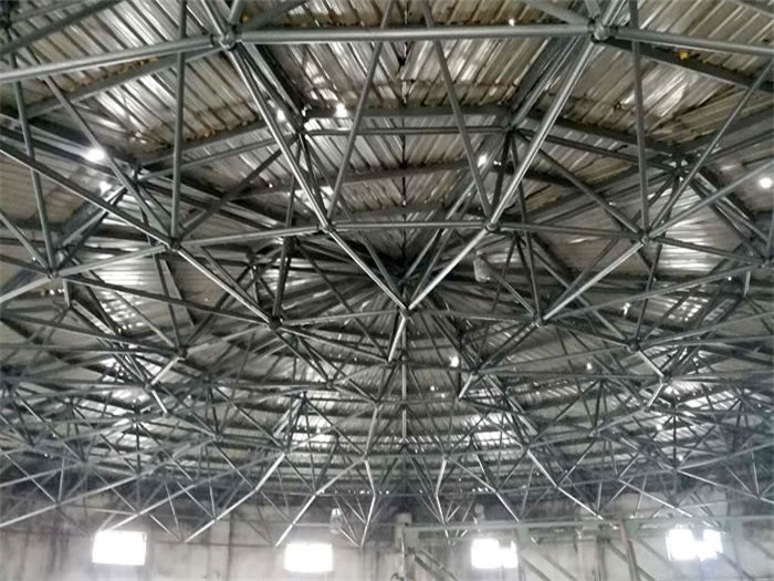 吕梁洗煤厂蓄水池网架